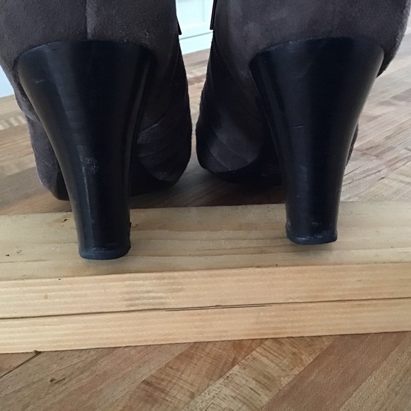 Clarks Artisan Society Gown II Brown Booties 62325 Women's US 9. - Picture 3 of 6